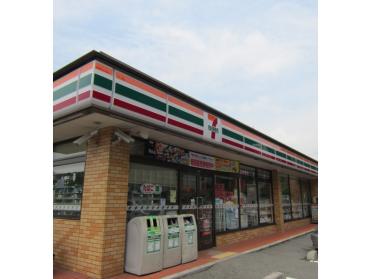 セブンイレブン神戸長田神社前店：469m