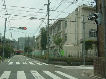 安井小学校：400m