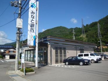 みなと銀行和田山支店：423m