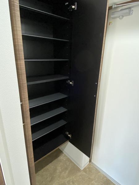 Luxe神戸WEST（810） 収納