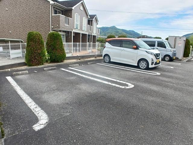エンジェル・クリーク（201） 駐車場