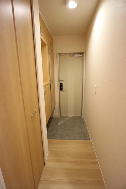 EVISTAGE甲子園（104） 玄関