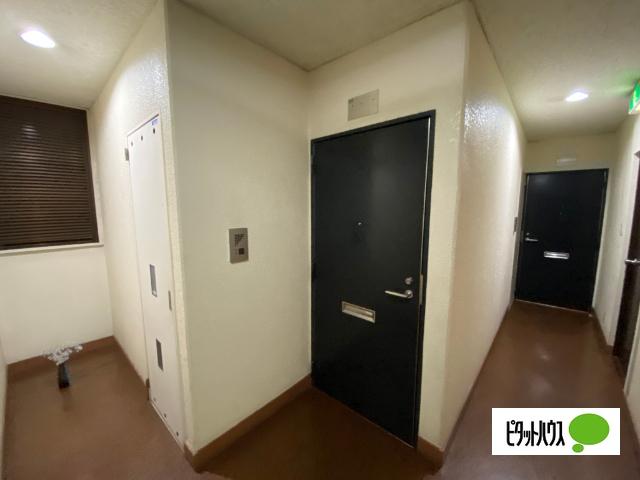 アイリス兵庫 玄関