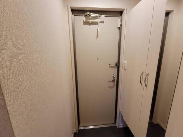 プラージュ武庫川　B棟（108） 玄関