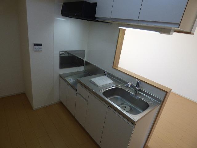 ポレール伊川　Ⅲ（302） キッチン