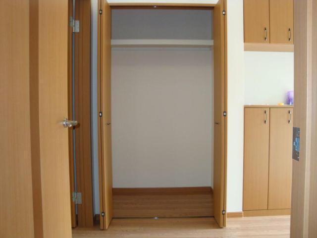 Ｋ．Ｓ．Ｔ．フローラルコート 部屋画像