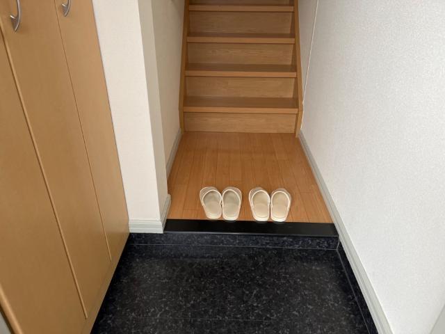 ディライトハウス宝殿 玄関