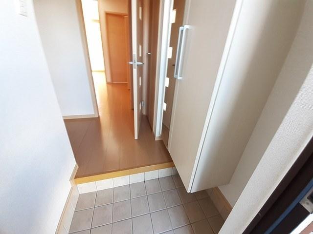 アンジュ（103） 玄関