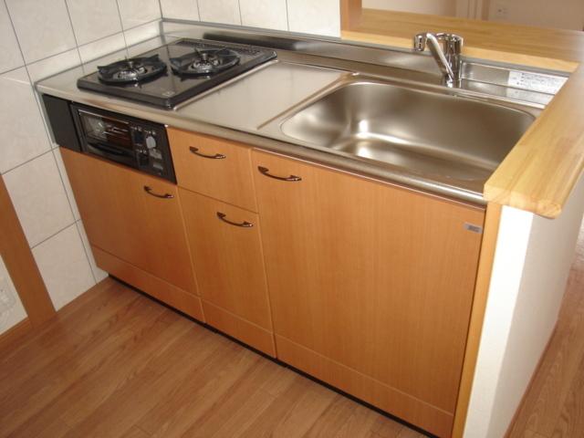 ルピナス ネオコート 部屋画像