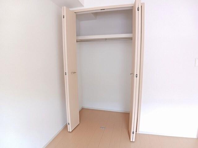 アンジュＴ（102） 収納