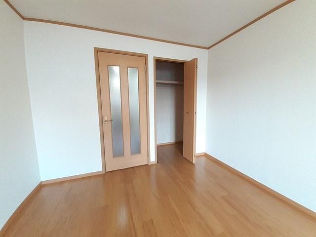ラーゴ（202） 収納