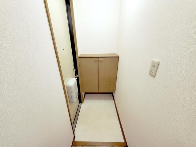 ソレーユ萩原　B棟（208） 玄関