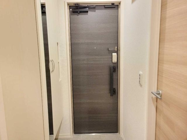 アングレーム（301） 玄関