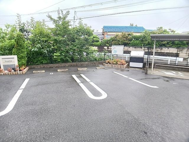 Ｓｕｎｌｉｔ（101） 駐車場