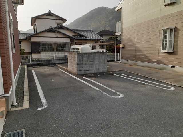 セントポーリアⅡ（103） 駐車場