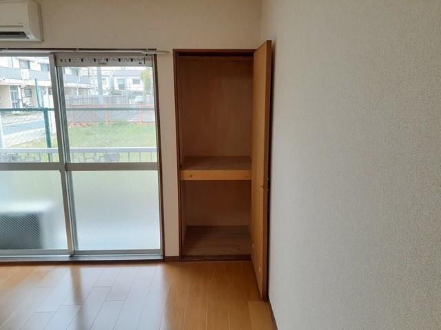 ハイツホリデー（102） 収納