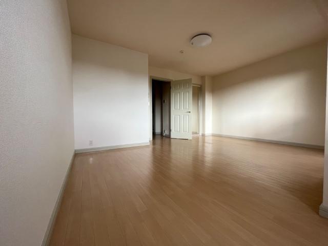 Sunny Hills 部屋画像