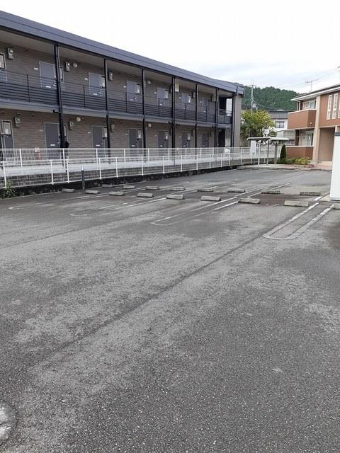 Ｎｅｗ和田ハイツ　Ａ（204） 駐車場