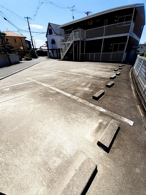 エスポワール（202） 駐車場