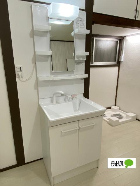 花山町2丁目戸建て（1） 洗面