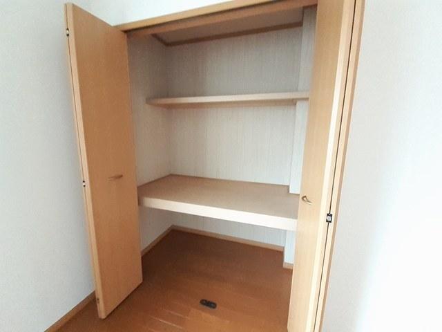 ソレイユ東山Ⅰ（102） 収納