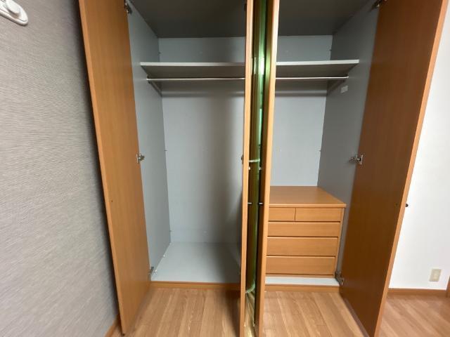 グラッチェⅠ番館 収納