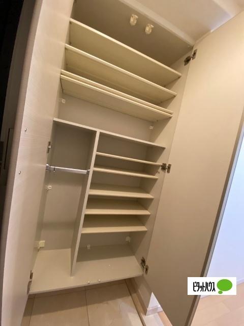 アスタピア新長田エスタプレシオス（301） 収納
