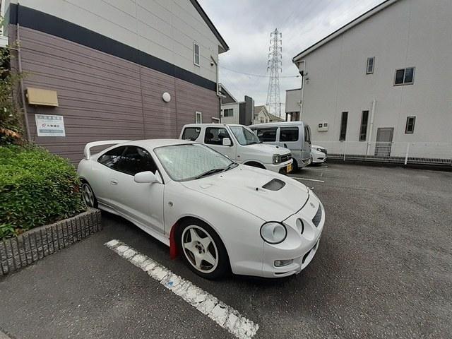 ファミィール町田（203） 駐車場