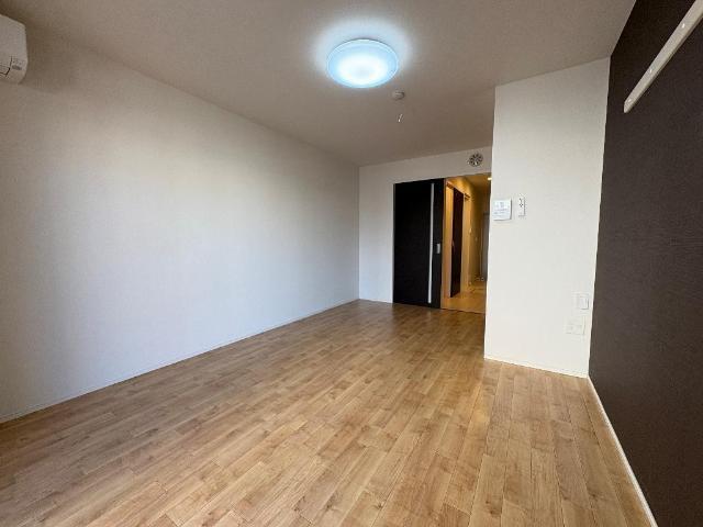 ア・ラ・メルシー 部屋画像