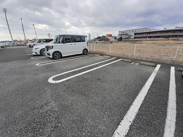 メゾン　ド　リジェールＮ（205） 駐車場