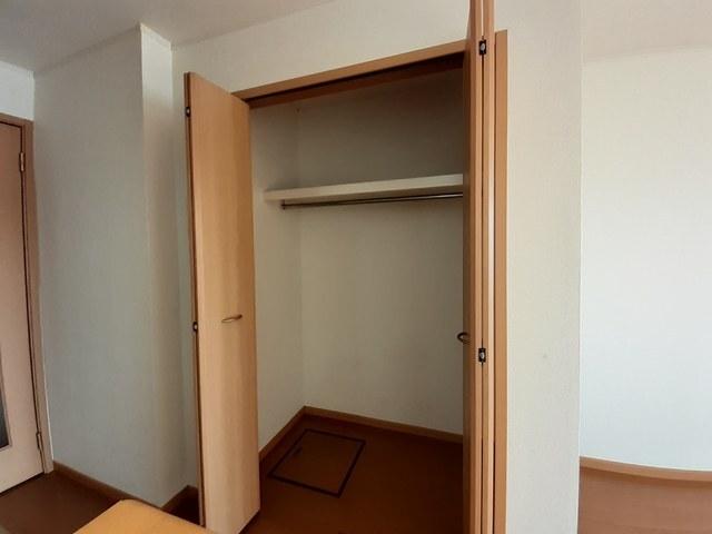 カリーノＲフィーネ（105） 収納
