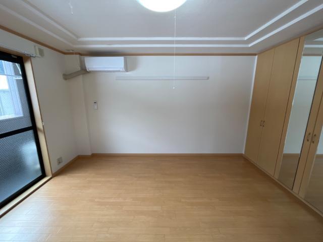 ワン・ピース 部屋画像