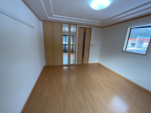 ワン・ピース 部屋画像