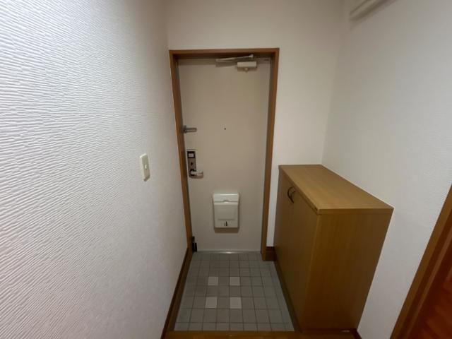 プチ・ボヌール 玄関