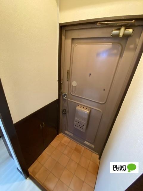 東須磨グリーンハイツ（402） 玄関