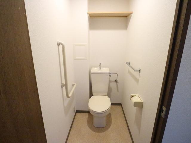プラザハイツ二ツ屋B棟（306） トイレ