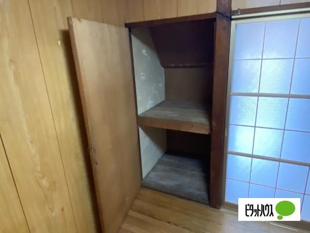 千守町貸テラスハウス（1） 収納