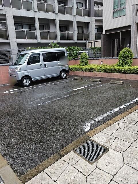 茶園館（202） 駐車場