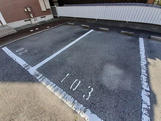 シエルアンフィニ（102） 駐車場