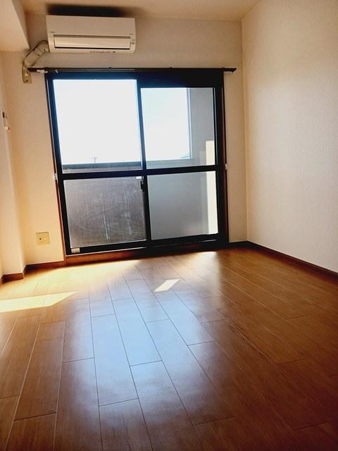 ささお弐番館（202） 室内