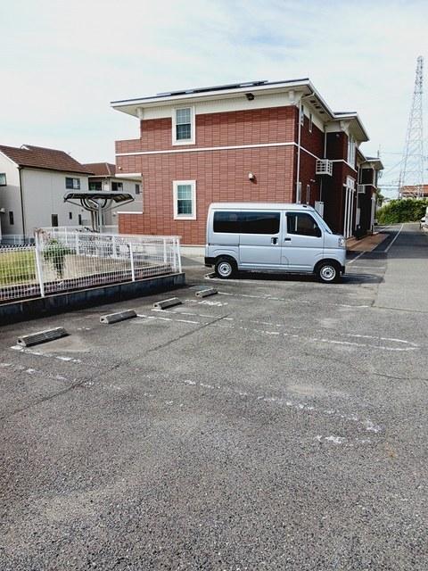 メイフラワー（201） 駐車場