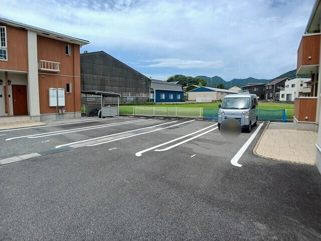 プロムナード　Ａ（201） 駐車場