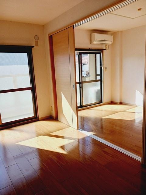 ドミール加佐（104） 室内