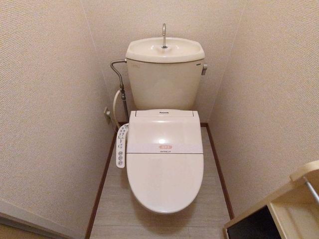 ホワイトタウン（105） トイレ