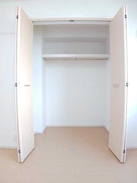 クレール宝塚（303） 収納