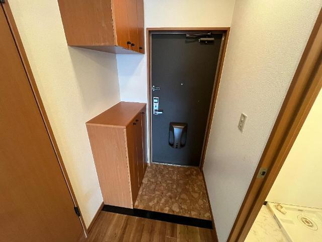 エスポワール壱番館 玄関