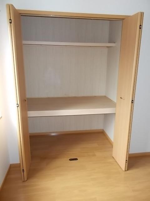 メゾン　パストラルＡ（101） 収納