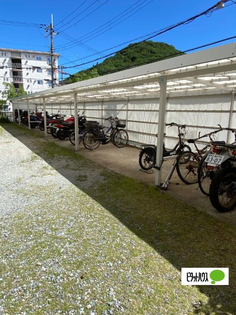 高倉台7-1団地３１号棟（306） 駐車場