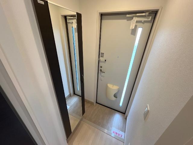 コントレイル 玄関