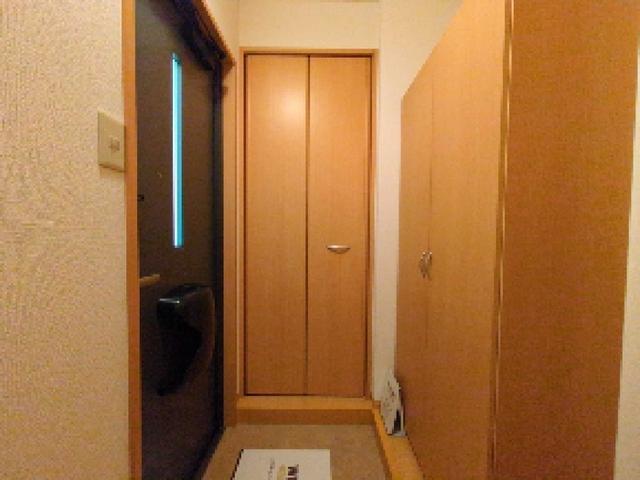プランドール堂本（103） 玄関